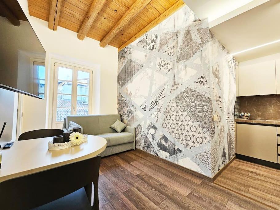 Plaza Deluxe Modern Center House - View Como Lake - Top Privacy 外观 照片
