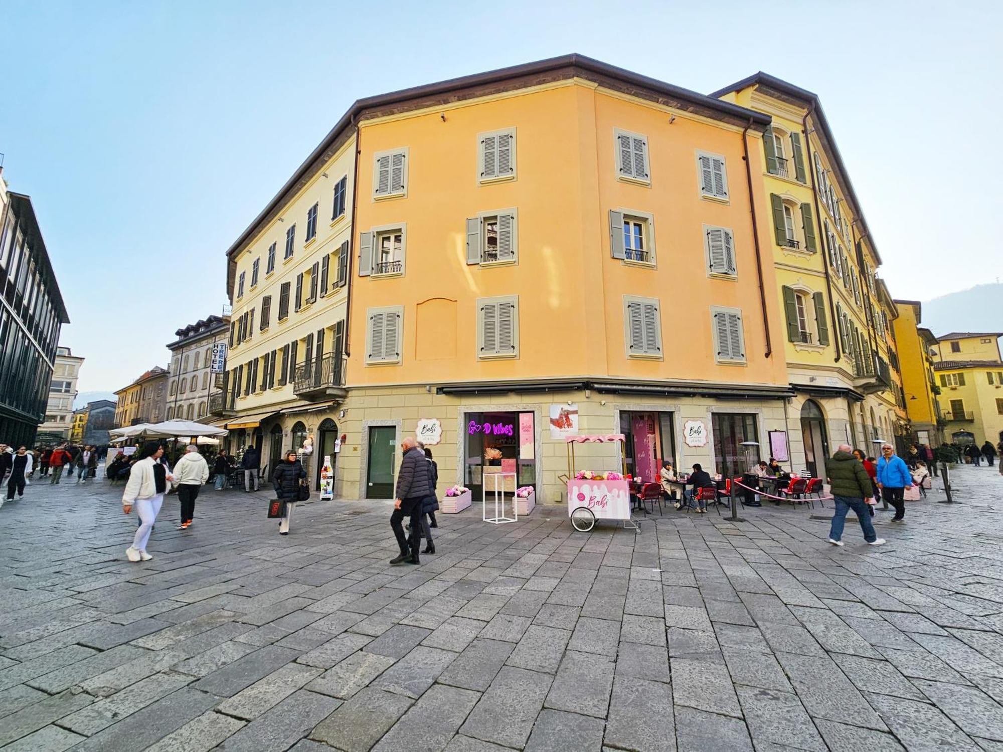 Plaza Deluxe Modern Center House - View Como Lake - Top Privacy 外观 照片